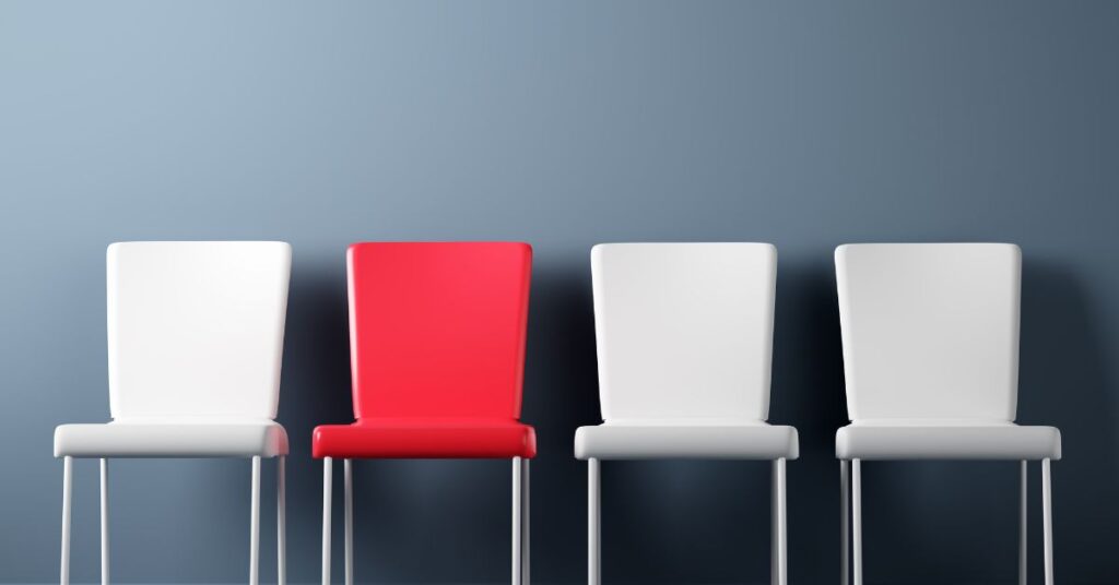 Evita riesgos legales al gestionar contratos de sustitución y vacaciones. Aprende a cumplir la normativa laboral con recomendaciones clave para tu empresa.